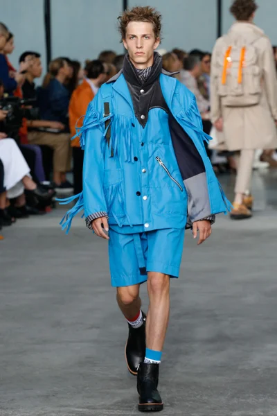 Look 2